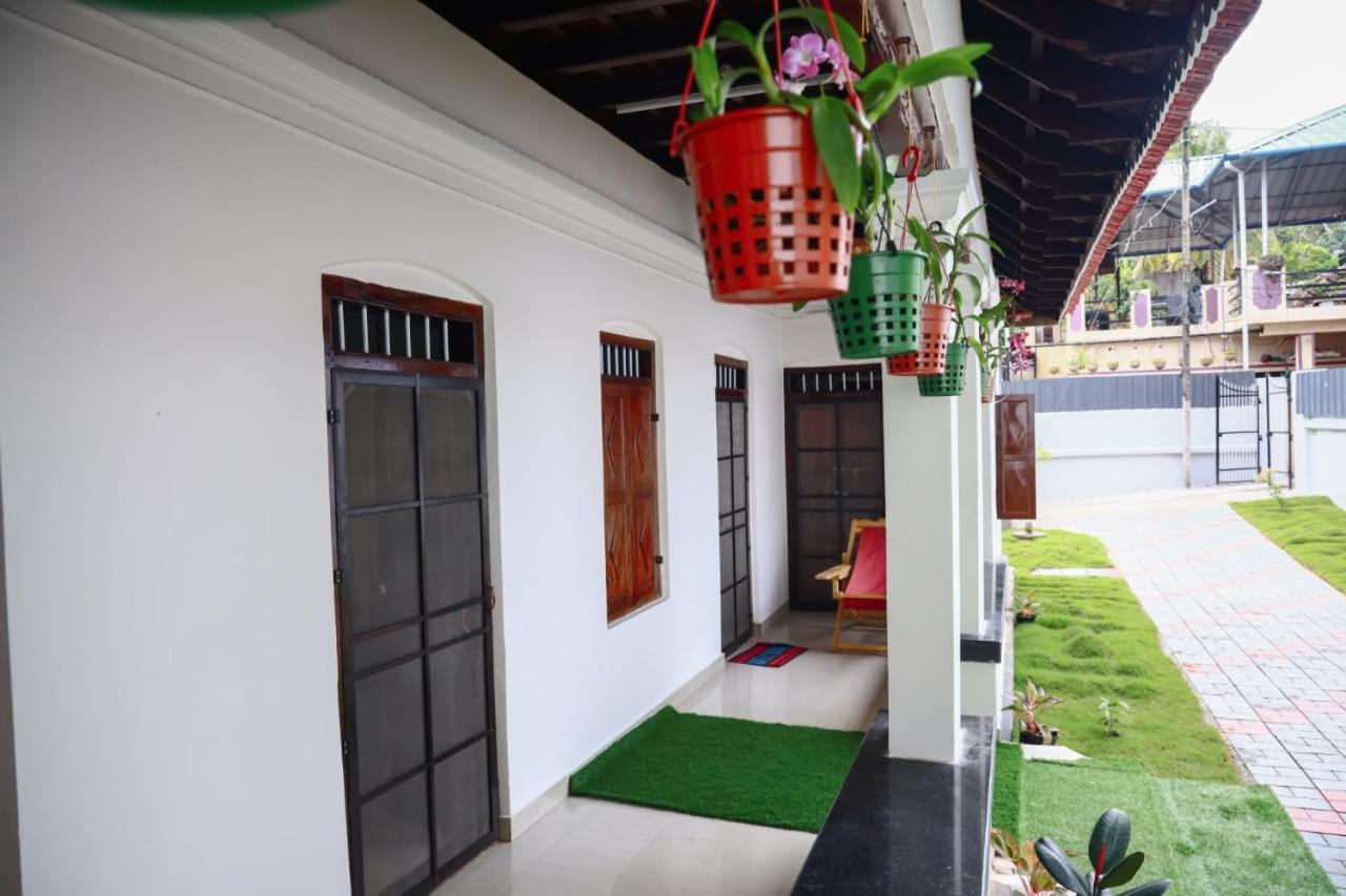 Апартаменты Bobbys Corner Alappuzha Экстерьер фото